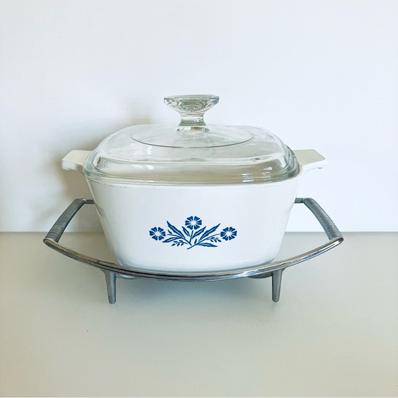 Corningware Set: Casserole, Cradle & Pyrex glass cover - Picture 4 of 9